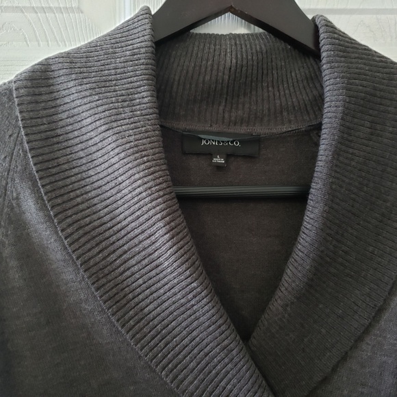 Jones & Co gray sweater dress - Picture 2 of 3